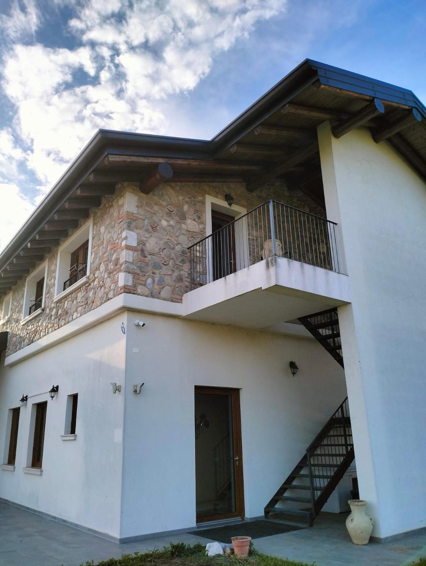 Eatvolve - Rifugio Del Benessere Hotell Carzago Riviera Eksteriør bilde